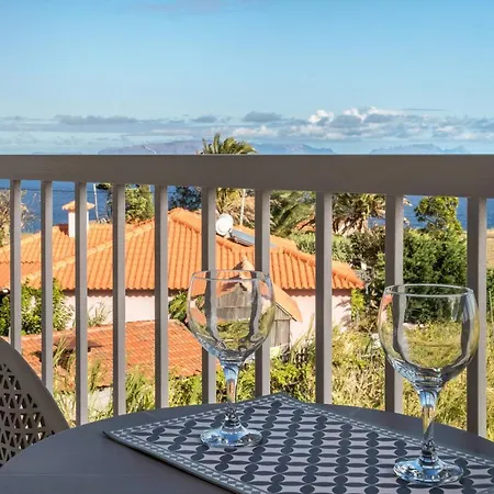 Madeira Sea View *