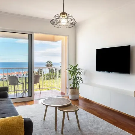Madeira Sea View Апартаменты Канису